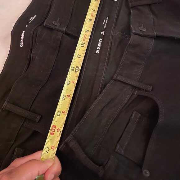 BNWT Old Navy 14 SHORT / Midrise Kicker Boot Cut Jean. Black women's Jeans - Picture 11 of 13